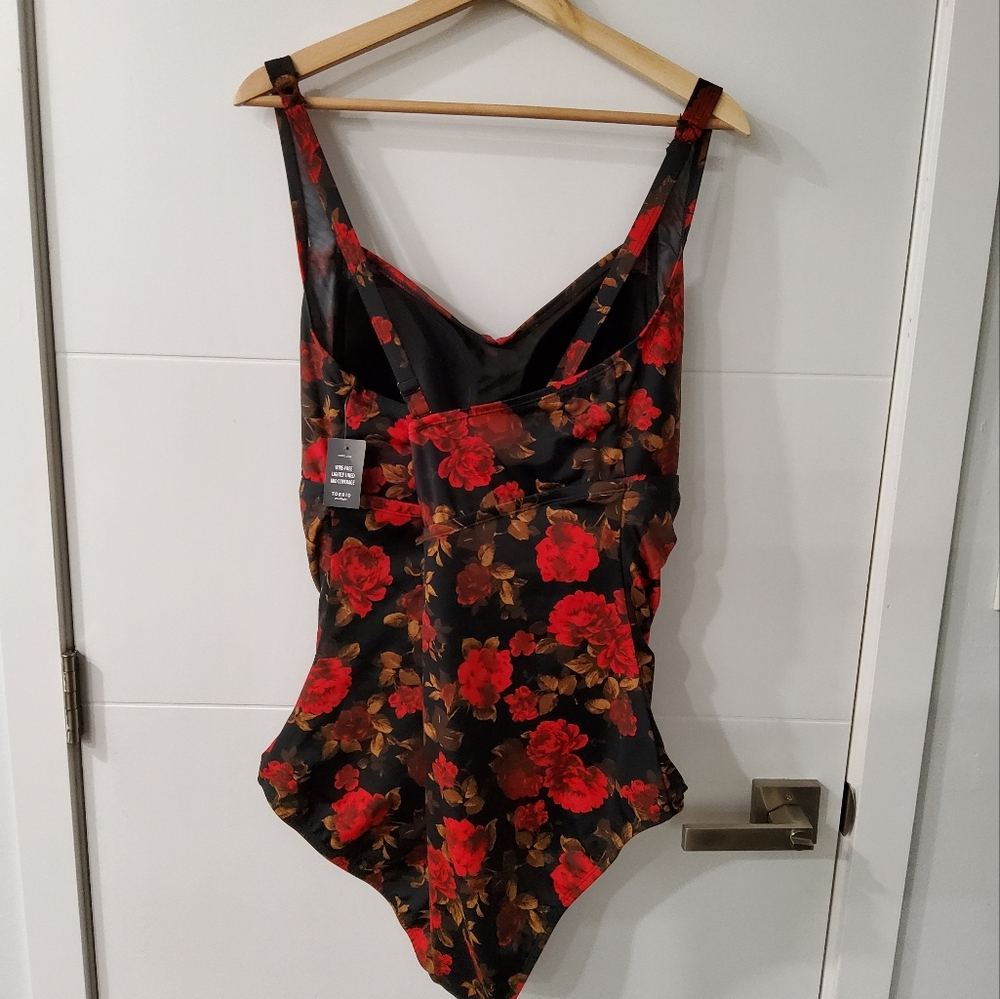Torrid Retro Built-up One Piece Swimsuit Size 3 - Picture 4 of 8